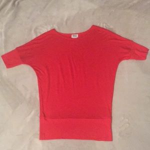 Casual comfy women’s top